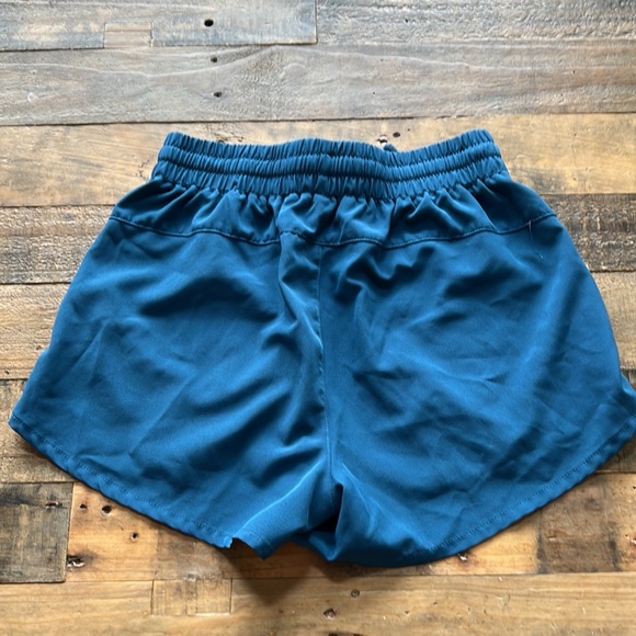 Threads 4 Thought Shorts - Picture 2 of 4